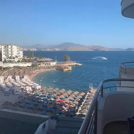 شقة Leo Sea View ساراندا